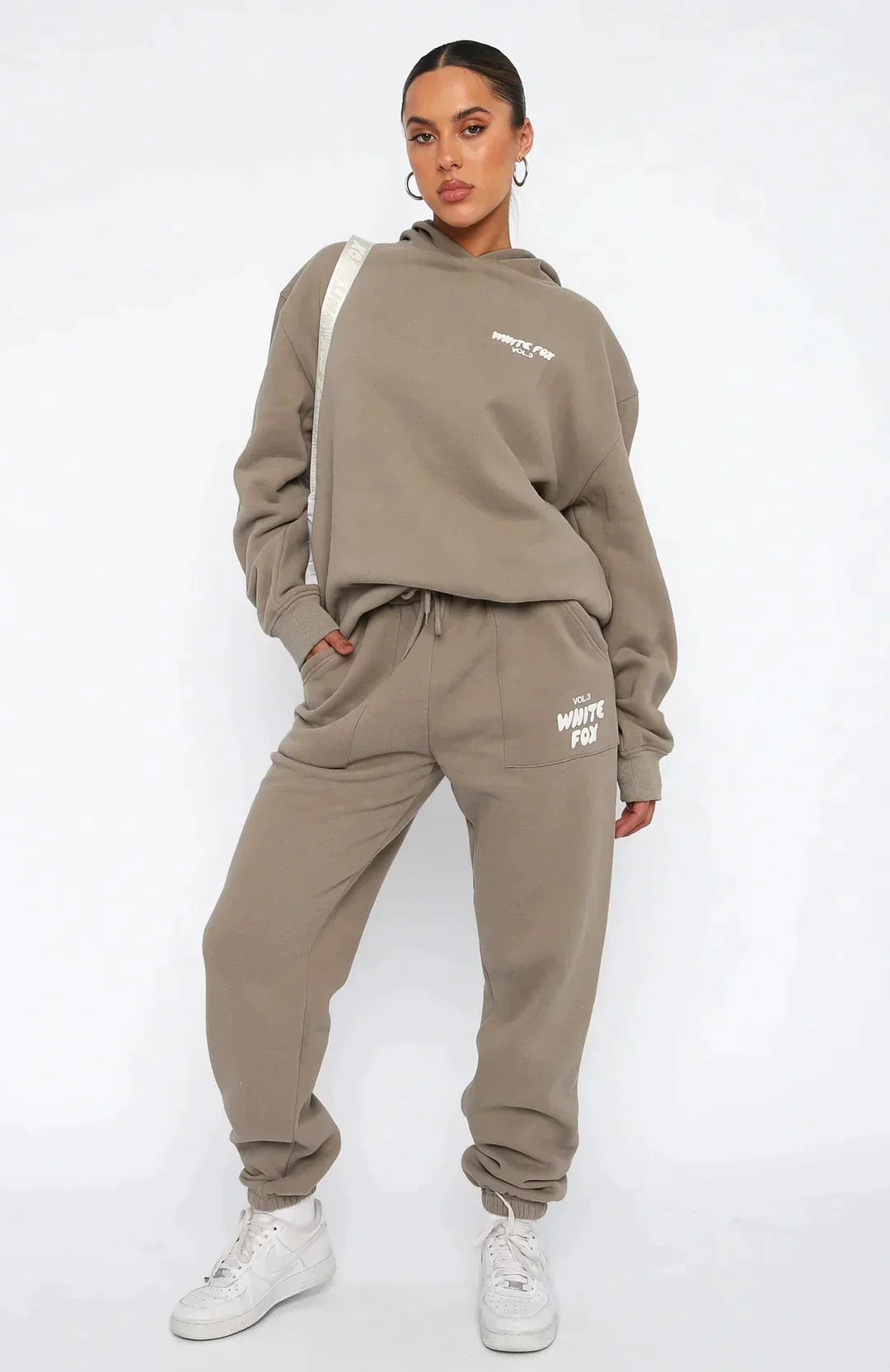 Lea | Hooded Sweatshirt And Trousers Set