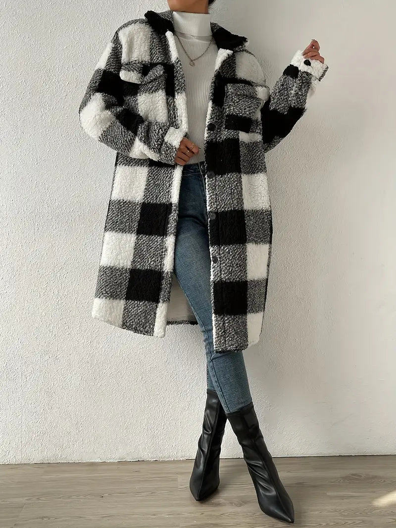 Liesa - Elegant Checkered Coat